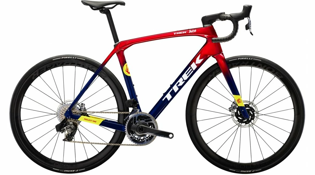 Trek Domane SLR 9 ETap Gen4 Team Replica Mod. 2023 3 Trek Domane SLR 9 ETap Gen4 Team Replica Mod. 2023